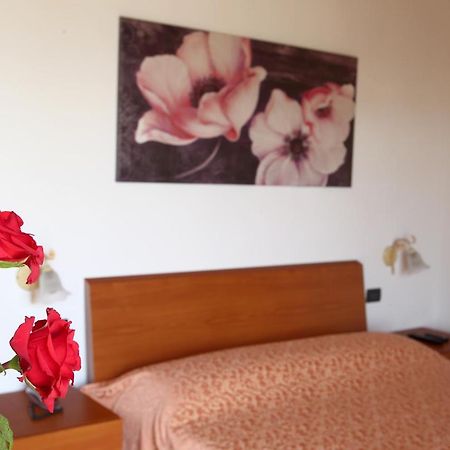 Agriturismo Moro Barel Vittorio Veneto Bagian luar foto
