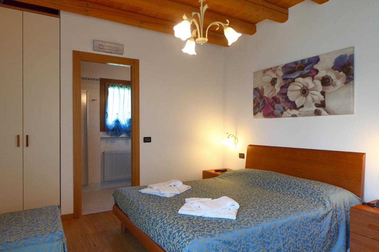 Agriturismo Moro Barel Vittorio Veneto Bagian luar foto