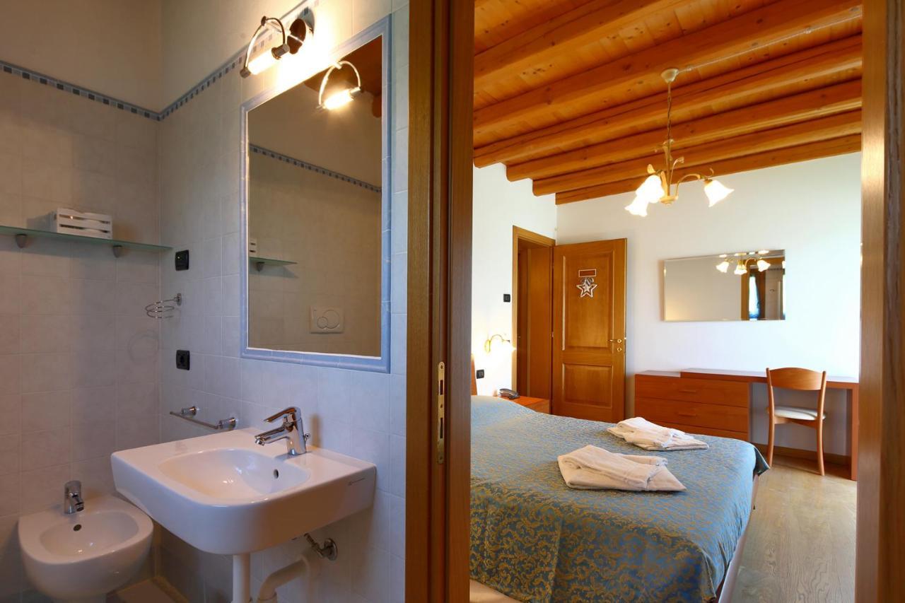 Agriturismo Moro Barel Vittorio Veneto Bagian luar foto
