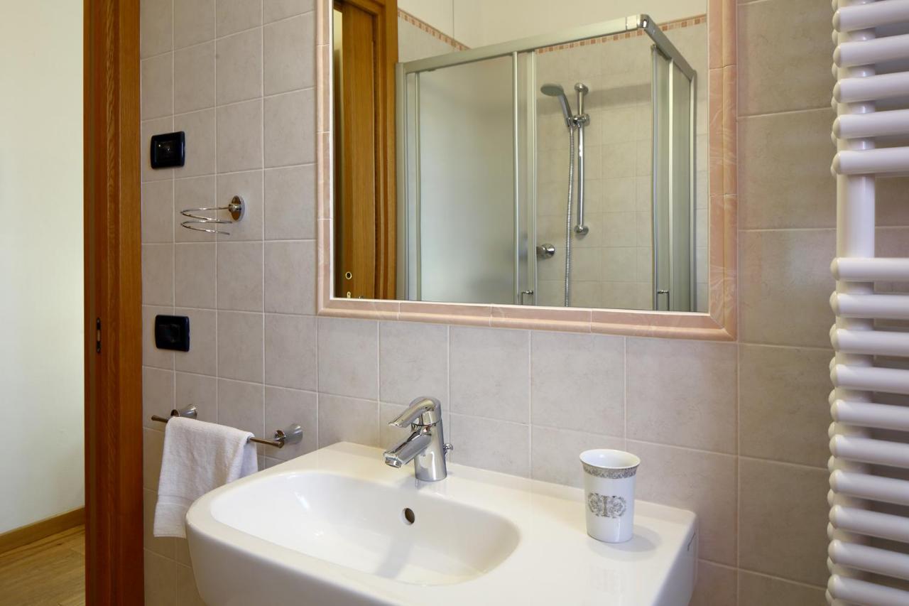 Agriturismo Moro Barel Vittorio Veneto Bagian luar foto