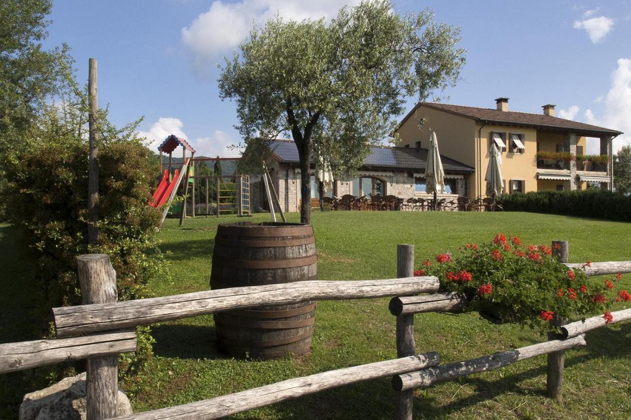 Agriturismo Moro Barel Vittorio Veneto Bagian luar foto